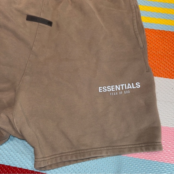 Essentials Fear Of God Taupe Brown Sweat Shorts Mens Size Large Authentic - Picture 3 of 5